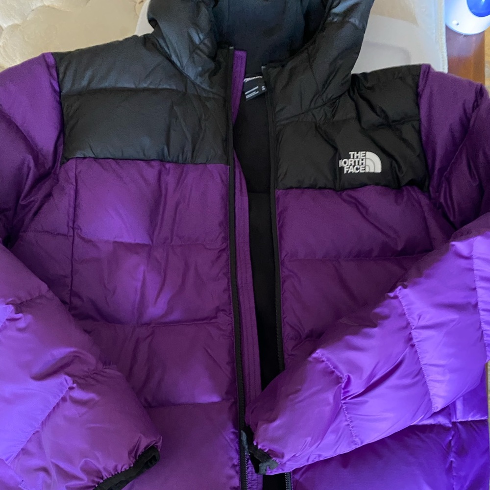 North face puff jacket